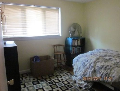 30 Hazelhurst Ave, Newton MA 02465-1341 exterior