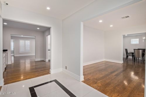 3429 Coolidge St, Phoenix AZ 85018-3425 exterior