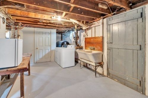 5 Scadding St, Taunton MA 02780-1100 exterior