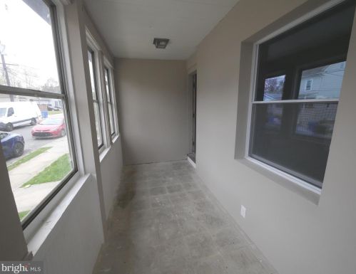 319 High St, West Deptford NJ  08096-2225 exterior