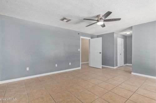 18739 30th St, Phoenix AZ  85050-3409 exterior