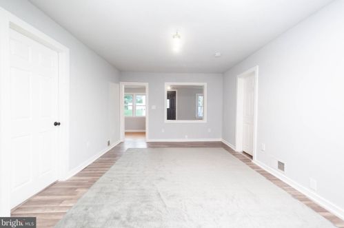 638 Washington Ave, West Deptford NJ 08096-1035 exterior