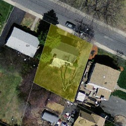 135 Adams Ave, Newton MA  02465-1045 aerial view