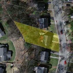 102 Garland Rd, Newton MA  02459-1710 aerial view