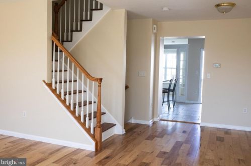 11 Highgrove Ct, West Deptford NJ 08086-3814 exterior