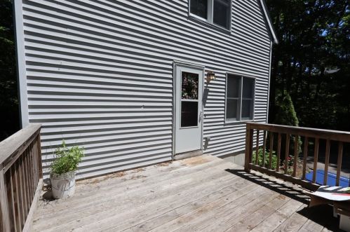 298 St, East Bridgewater MA 02333-1810 exterior