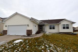 1145 Glendale Ln, Ely, IA 52227-9590