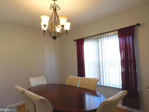 612 Schaeffer Ave, West Deptford NJ 08096-6631 exterior