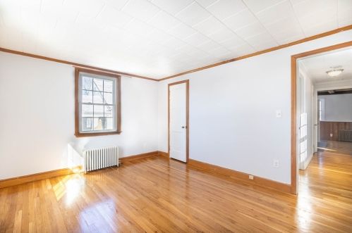 3 Hillsboro St, Quincy MA 02169-8913 exterior