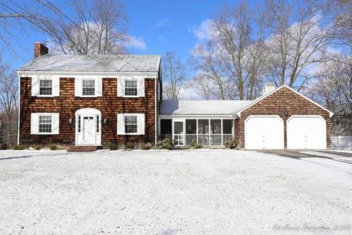 10 Towne Hill Ln, Topsfield MA  01983-1419 exterior