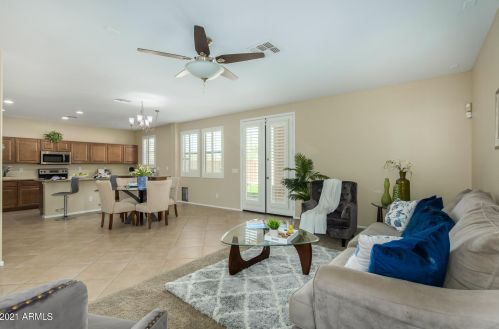 1668 Cielo Grande Ave, Phoenix AZ 85024-7554 exterior