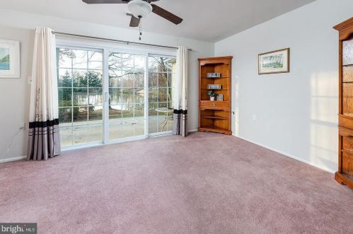 96 Lakebridge Dr, West Deptford NJ 08096-6717 exterior