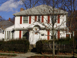 197 Tremont St, Newton, MA 02458-2132