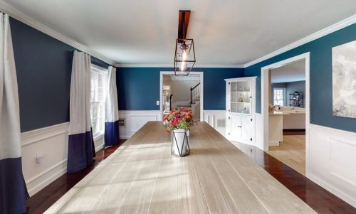 11 Colonial Dr, Shrewsbury MA  01545-1520 exterior