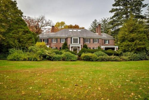 219 Chestnut St, Newton, MA 02465-2931