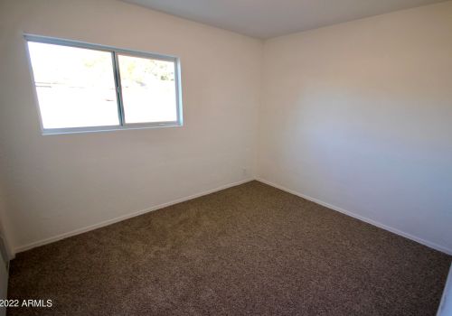 2562 Earll Dr, Phoenix AZ  85016-7404 exterior