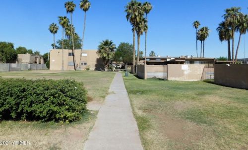 2408 Campbell Ave, Phoenix, AZ 85015-4307
