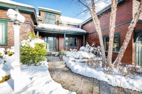 84 Black Rock Dr, Hingham MA 02043-4878 exterior