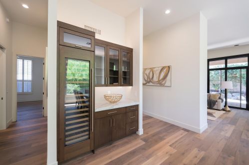 6417 30th Way, Phoenix AZ  85016-8927 exterior