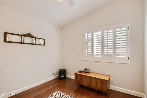 14842 42 Way, Phoenix AZ 85042-5211 exterior