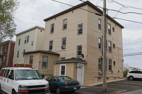 236 Haverhill St, Lawrence MA 01840-1406 exterior