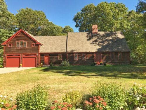 96 Old Meeting House Ln, Hingham MA  02061-1436 exterior