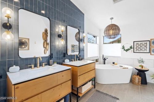 15026 19th Way, Phoenix AZ  85022-3905 exterior