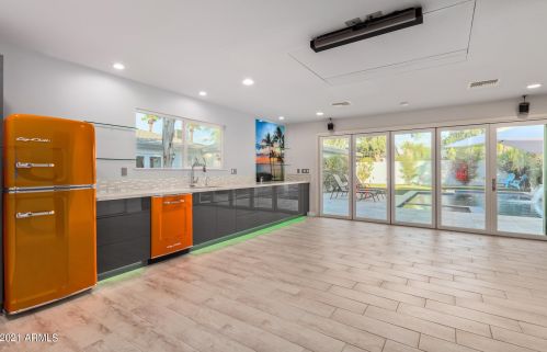 3429 Coolidge St, Phoenix AZ 85018-3425 exterior