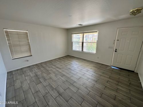 3214 Alta Vista Rd, Phoenix AZ  85041-5212 exterior