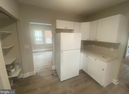 1021 Penn Line Rd, West Deptford NJ  08066-1075 exterior