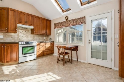 486 Adamic Hill Rd, Milford NJ  08848-1742 exterior