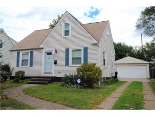 3111 Joslyn Rd, Cleveland OH  44111-1558 exterior