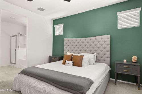 2837 Apollo Rd, Phoenix AZ  85041-5339 exterior