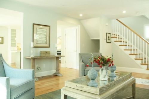 66 Belcher Cir, Milton, MA 02186-5128