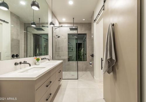 7729 13th Pl, Phoenix AZ  85020-4202 exterior