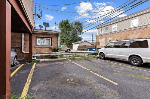 4043 Harlem Ave, Forest View IL  60402-4276 exterior