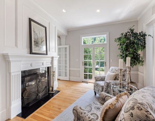 3 Glenwood Rd, Southborough MA 01772-1127 exterior