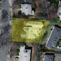 272 Woodcliff Rd, Newton MA 02461-2128 aerial view