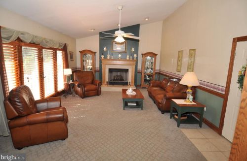 24854 Main St, Columbus NJ 08022-1339 exterior