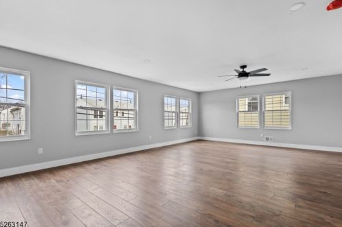 134 Un St, Carteret NJ 07008-3326 exterior