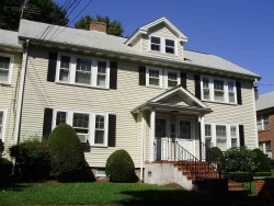 45 Noble St, Newton, MA 02465-1015