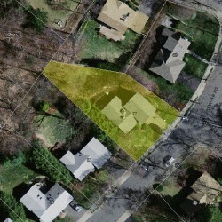 77 Dorcar Rd, Newton MA 02459-3402 aerial view