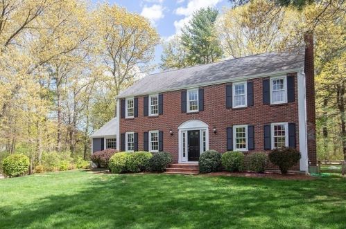 7 Saw Ml Pond Rd, Hingham MA 02043-3457 exterior