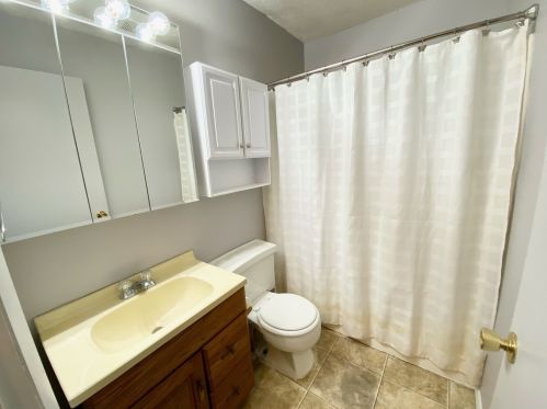 1201 Kennedy Dr, Swygert IL 61764-9169 exterior