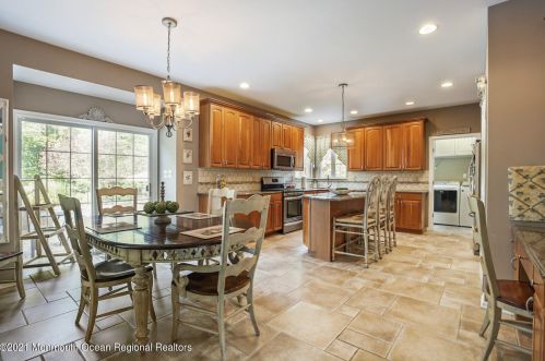 22 Palamino Dr, Jackson Twp NJ  08527-1382 exterior