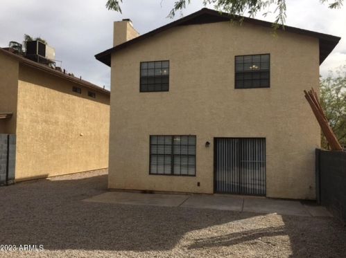 3724 Carol Ann Way, Phoenix AZ  85053-3739 exterior