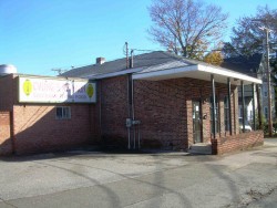 189 California St, Newton, MA 02458-1008