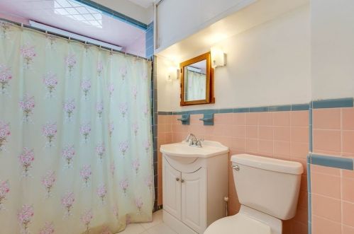 54 Everett St, Everett MA 02149-1102 exterior