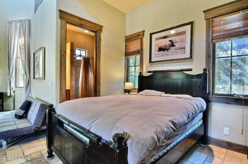 2702 Est Dr, Park City UT 84060-6878 exterior