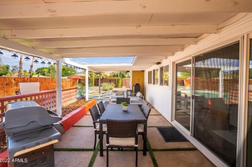 10007 30 Pl, Phoenix AZ 85028-4407 exterior